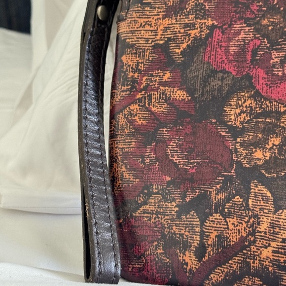 Patricia Nash Floral Patterned Clutch - Picture 3 of 8